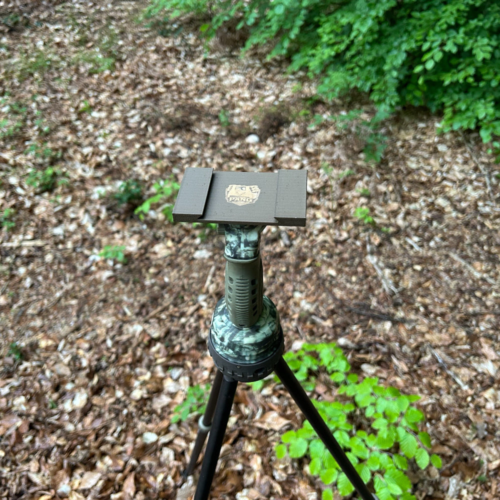 Schießstockadapter montiert auf Primus Hunting Trigger Stick (Gen3)
